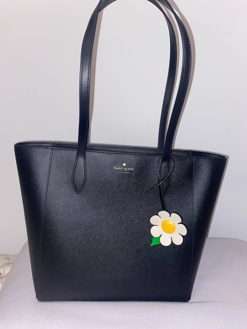 kate spade Black Saffiano Dana Tote with White Flower Charm